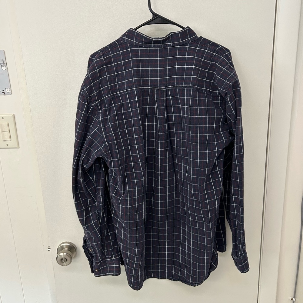 Roundtree & Yorke Plaid Button-Up Shirt - Picture 2 of 4